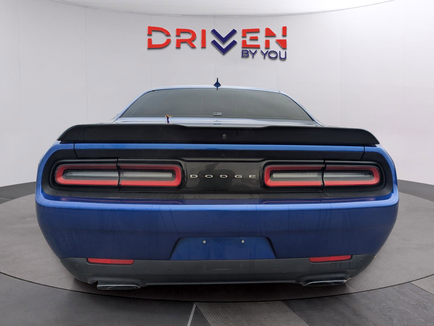 Used 2022 Dodge Challenger R/T w/ Shaker Package image 4