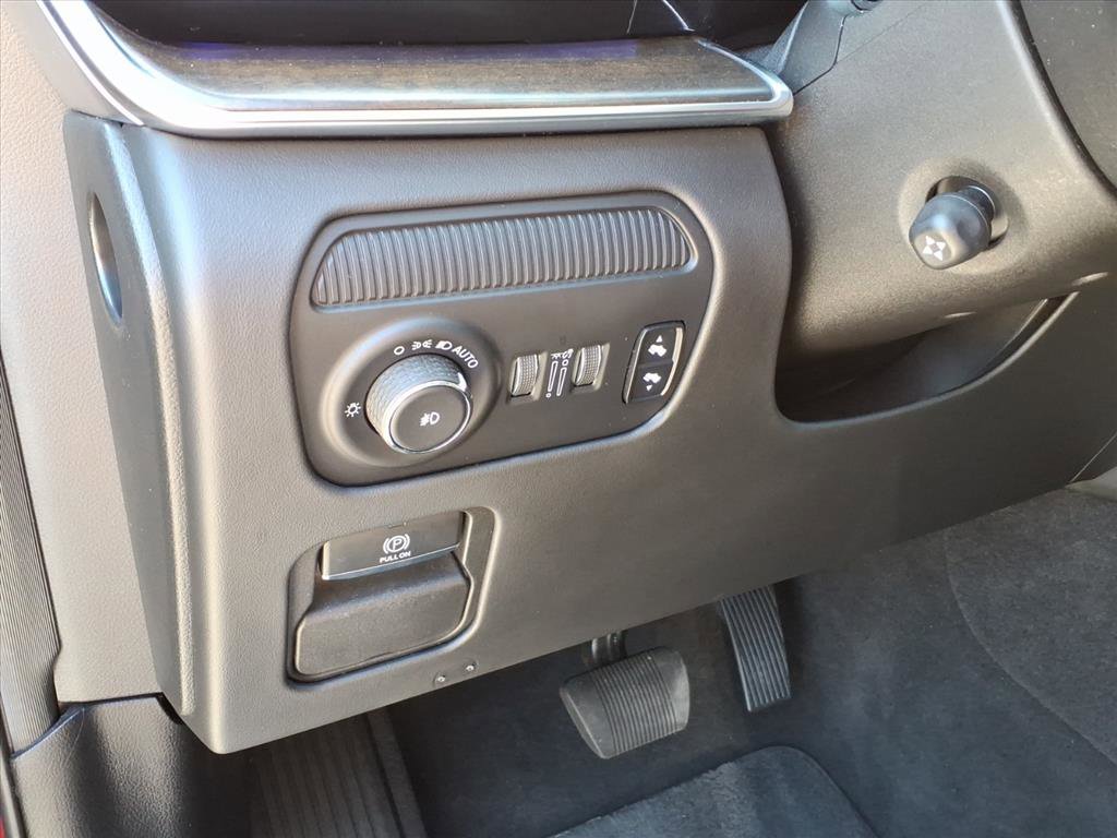 Used 2022 Jeep Grand Wagoneer Series II w/ Convenience Group III image 25