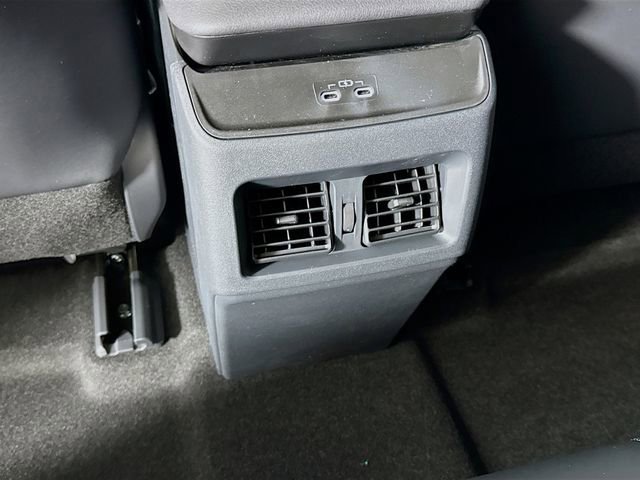 New 2026 Toyota C-HR AWD/4WD image 25