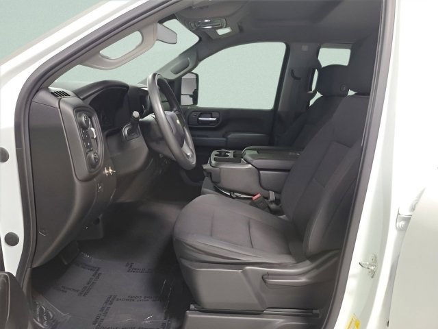 Used 2021 Chevrolet Silverado 2500 Custom w/ Custom Value Package AWD/4WD image 18