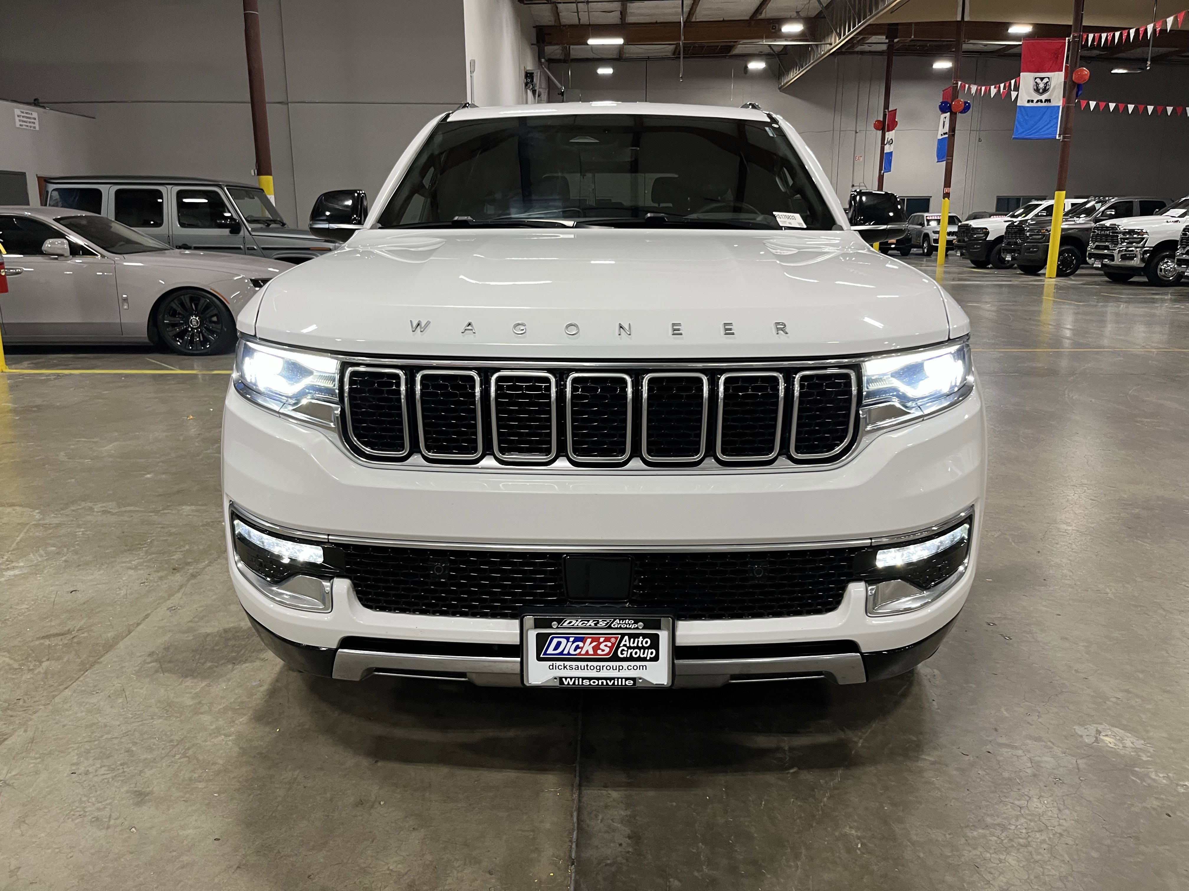 Certified 2024 Jeep Wagoneer Series III image 8