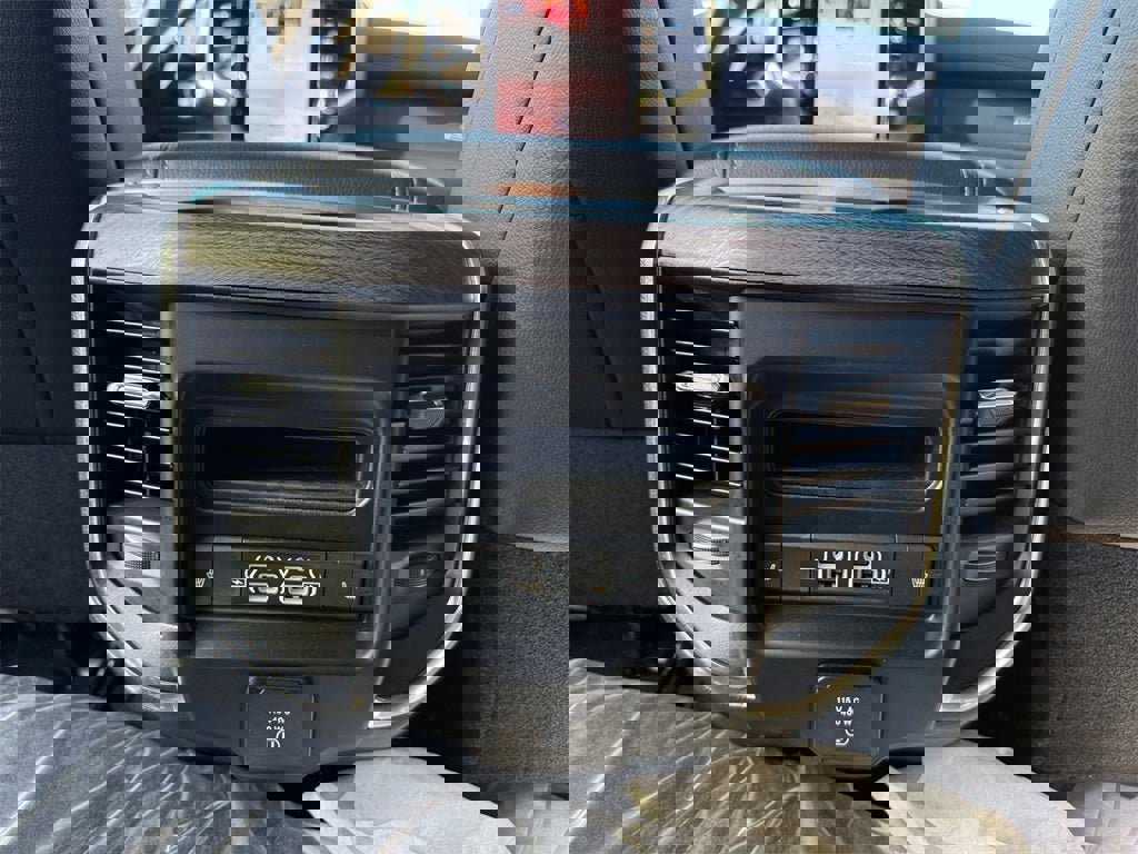 New 2025 RAM 2500 Laramie image 29