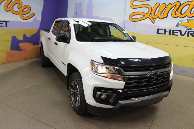 Used 2021 Chevrolet Colorado Z71 AWD/4WD image 2