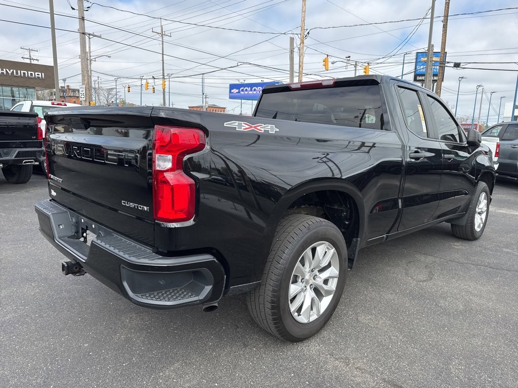 Used 2022 Chevrolet Silverado 1500 Custom w/ Safety Confidence Package image 7