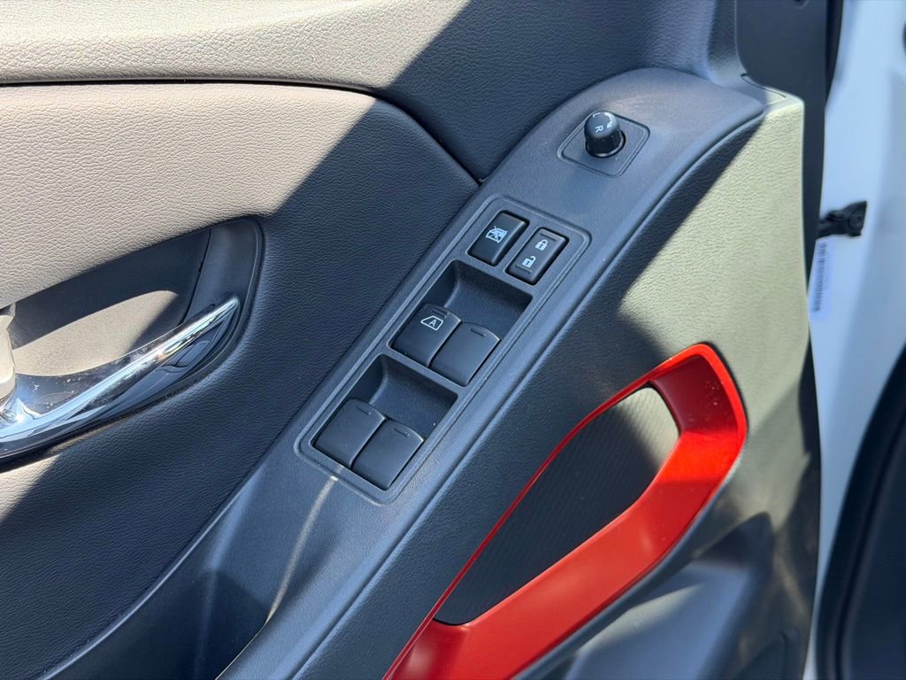 Used 2025 Nissan Frontier PRO-4X w/ Pro Premium Package image 13