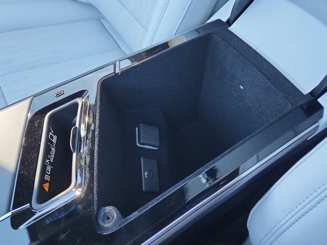 New 2026 Cadillac Lyriq Premium Sport AWD/4WD image 19