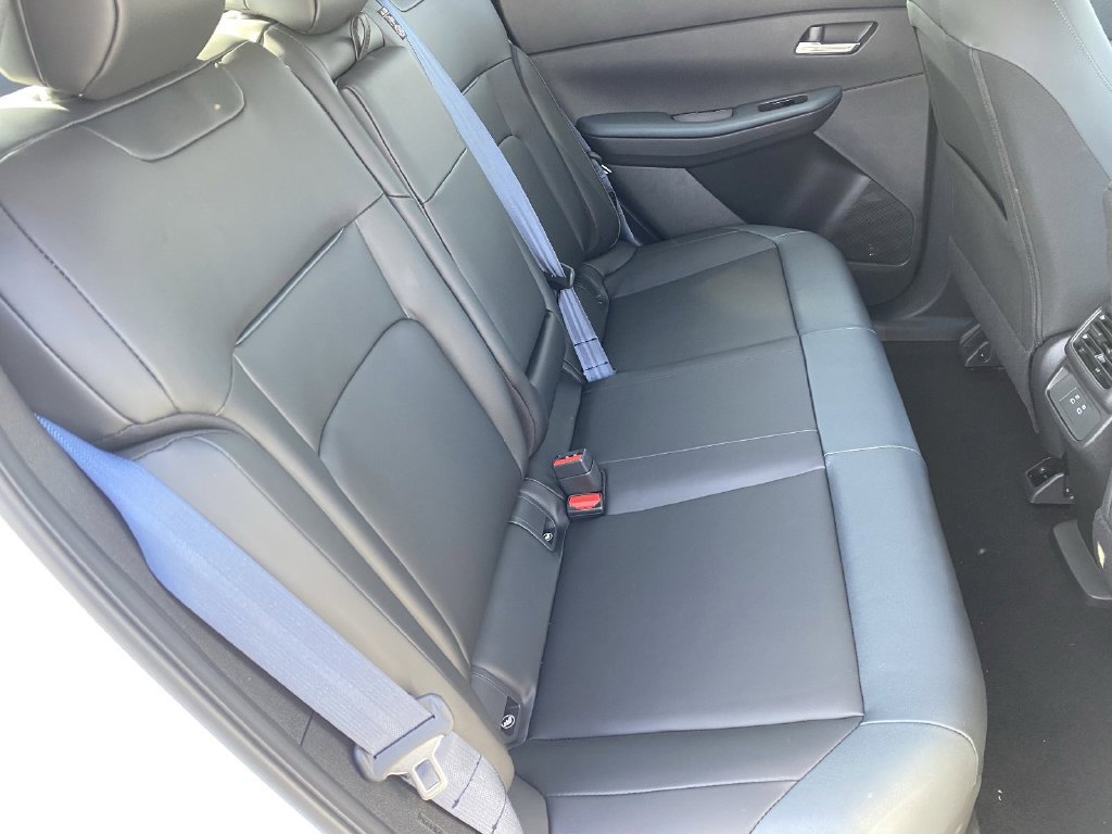 New 2026 Nissan Leaf SV+ w/ Floor Mat Package (SV+) FWD image 11