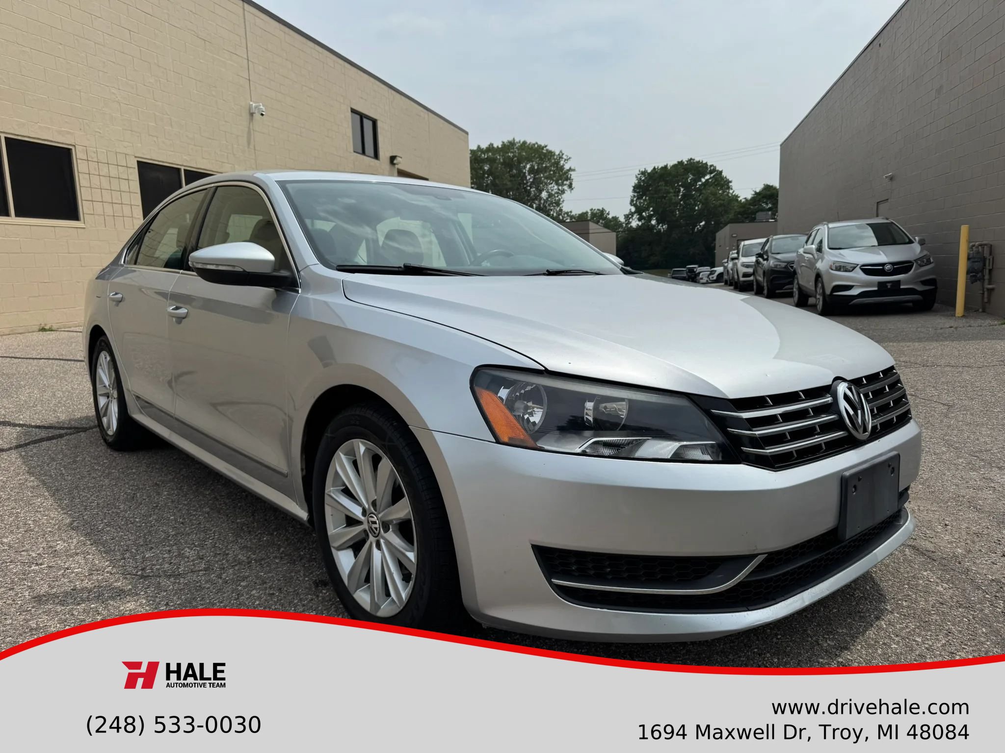 Used 2012 Volkswagen Passat 2.5 SEL Premium FWD image 1