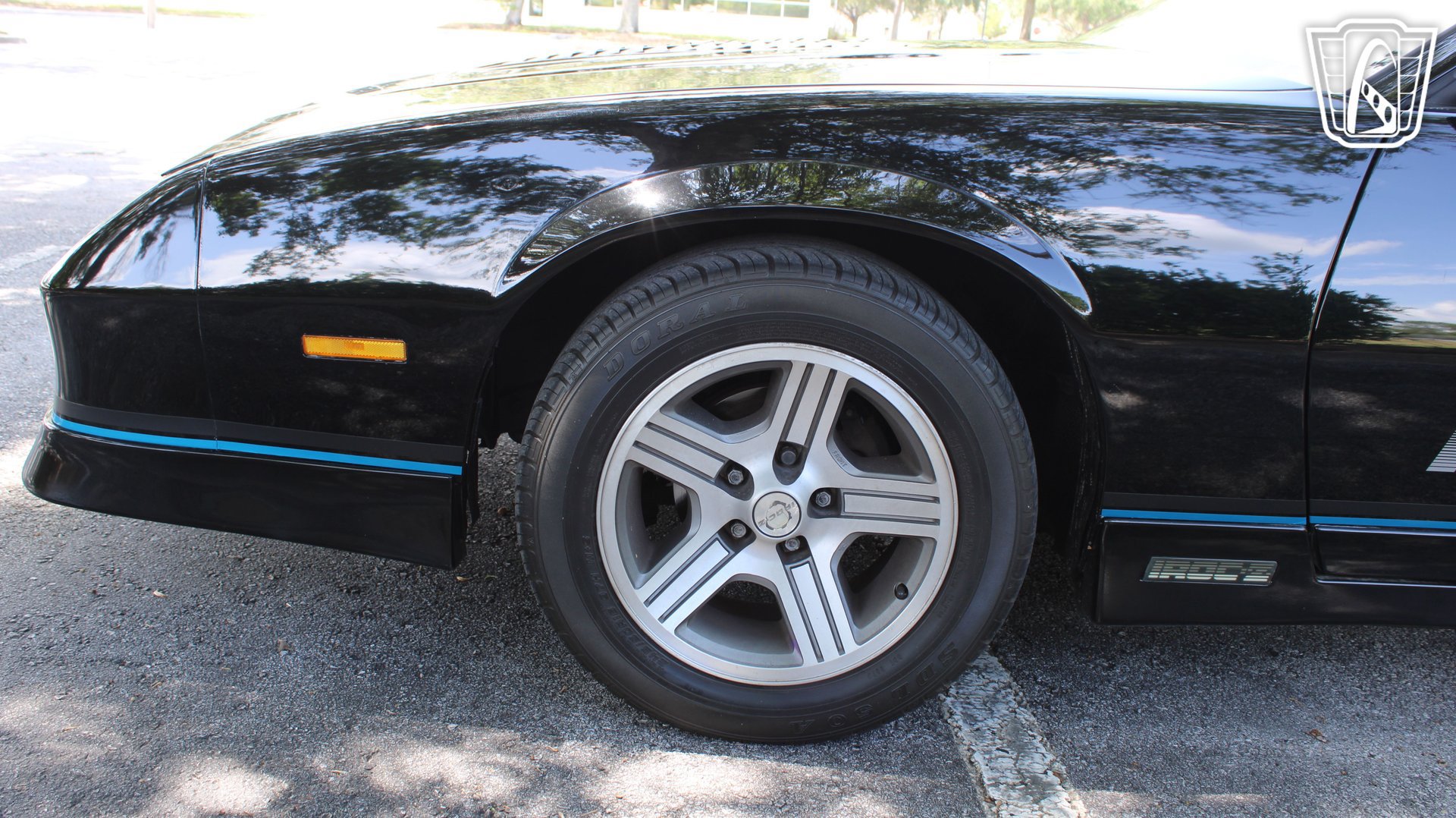 Used 1988 Chevrolet Camaro LT RWD image 28