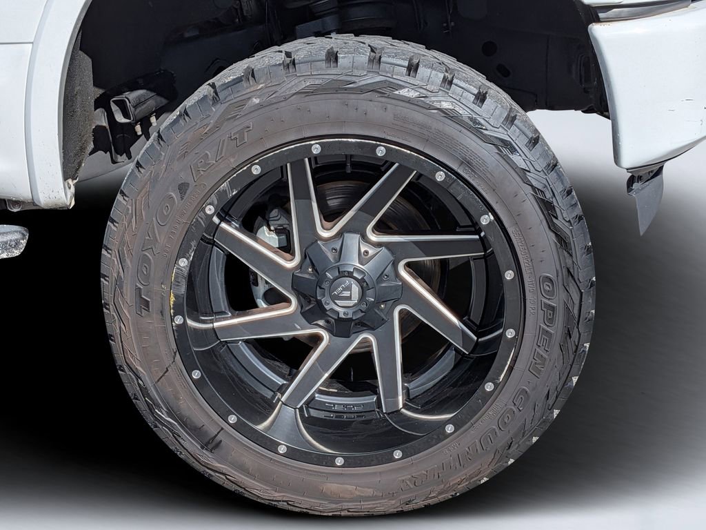 Used 2017 Ford F150 XLT w/ Equipment Group 302A Luxury image 10