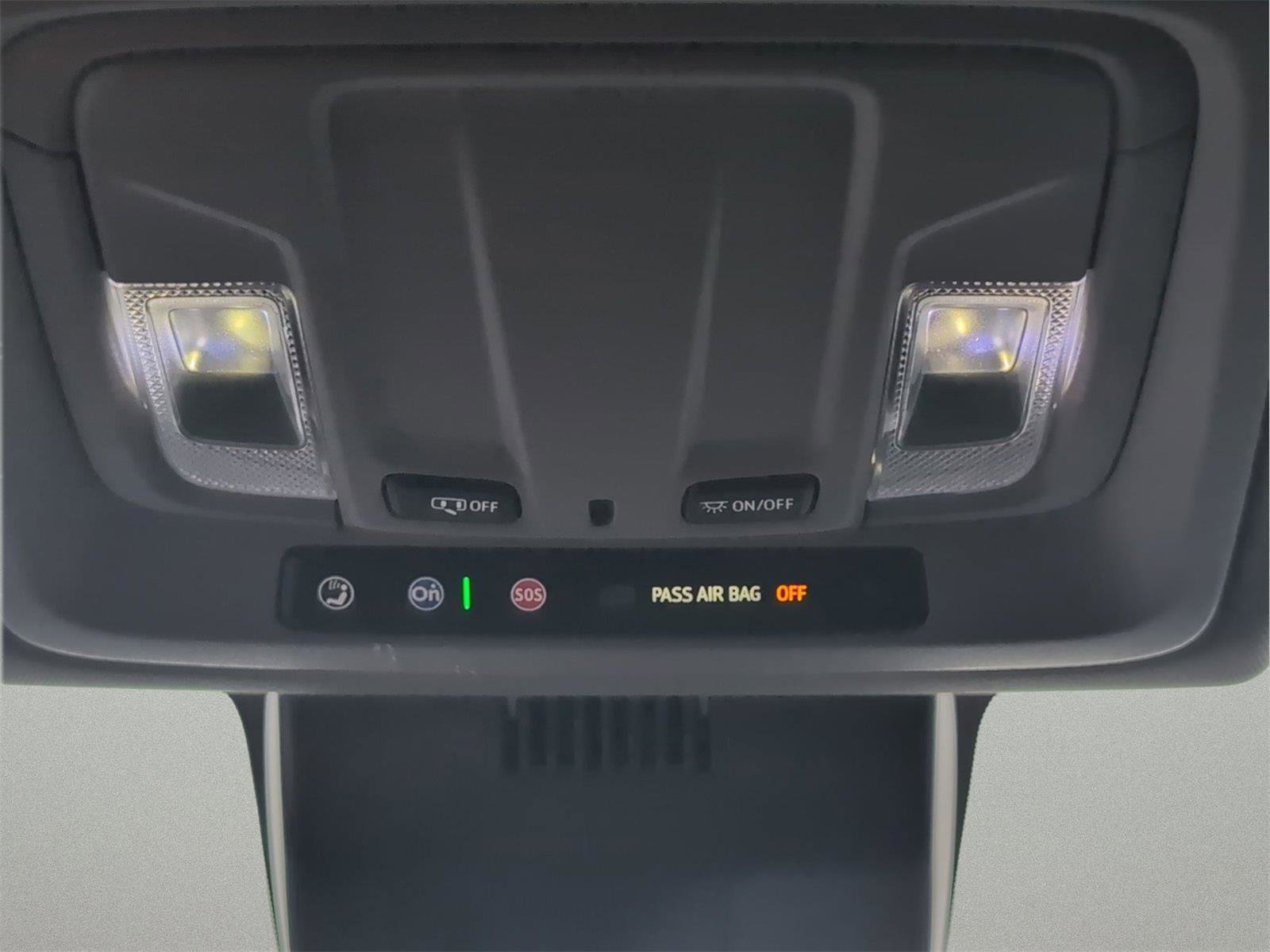 Certified 2025 Chevrolet Silverado 1500 Custom w/ LPO, Dark Essentials Package image 17