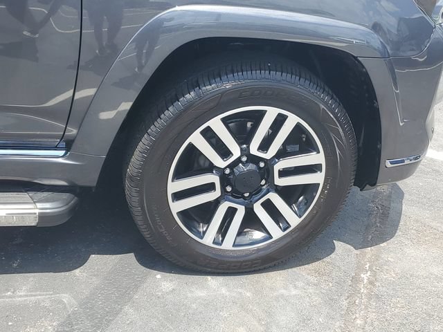 Used 2017 Toyota 4Runner Limited AWD/4WD image 5