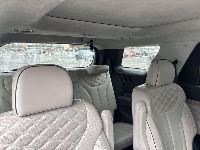 Used 2022 Hyundai Palisade Calligraphy image 28