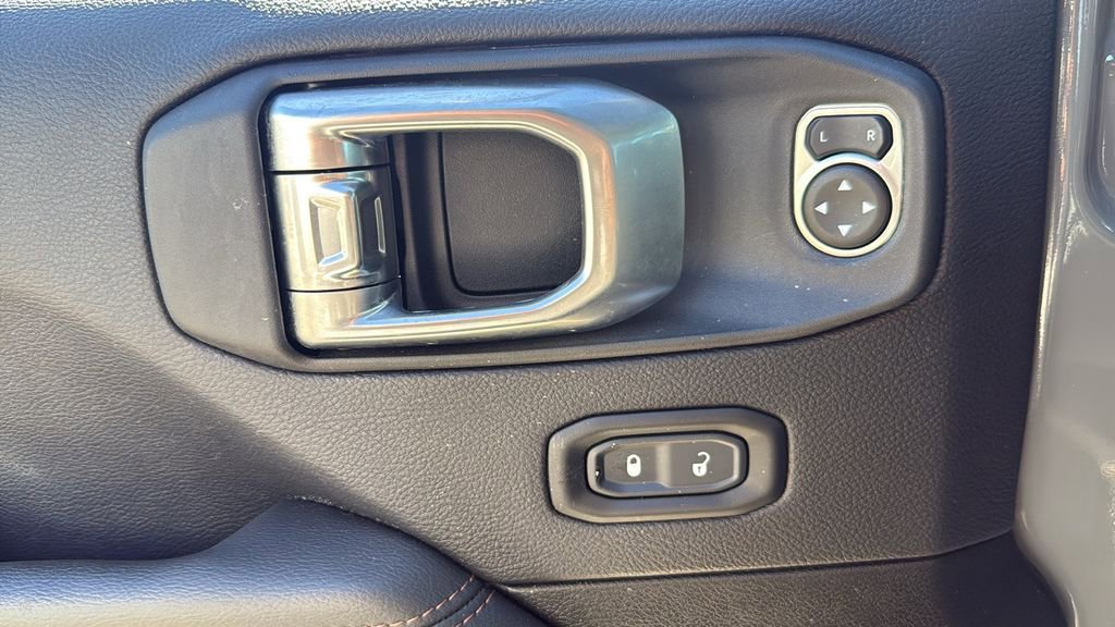 Used 2023 Jeep Wrangler Rubicon 392 w/ Trailer Tow Package image 16