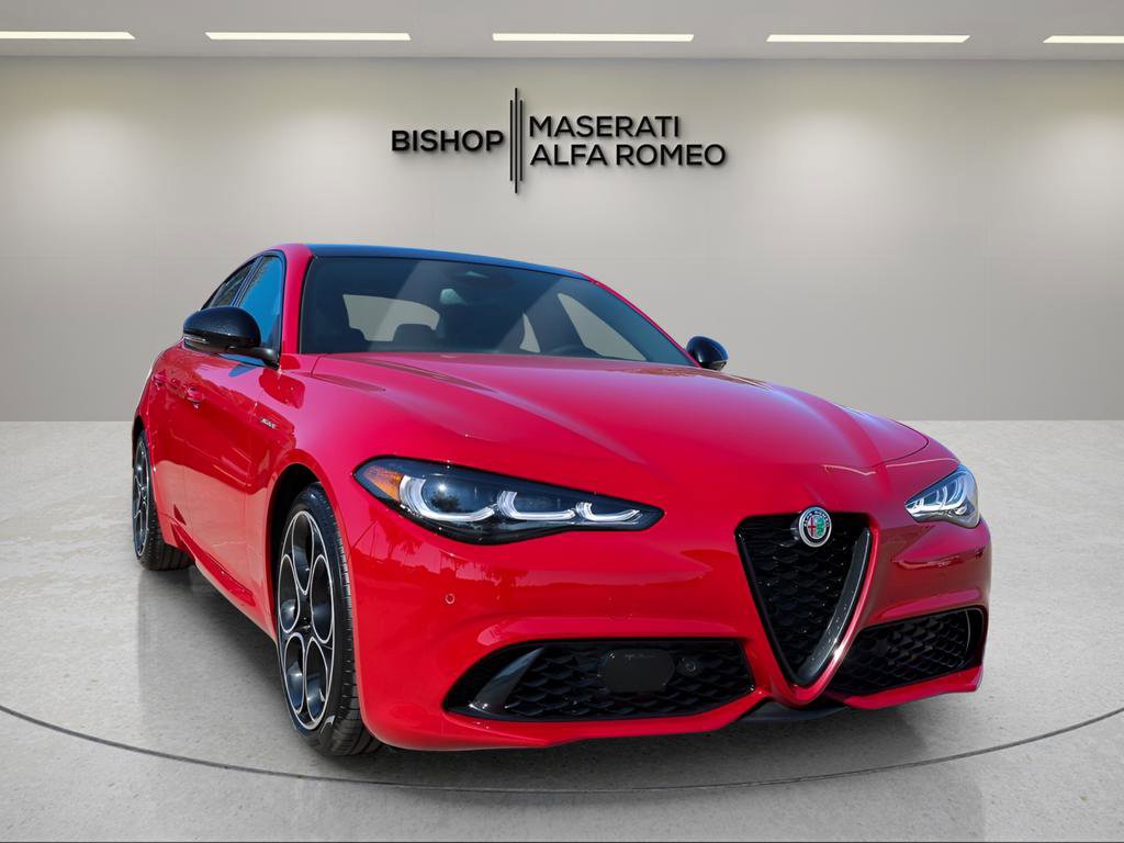New 2025 Alfa Romeo Giulia RWD video 1