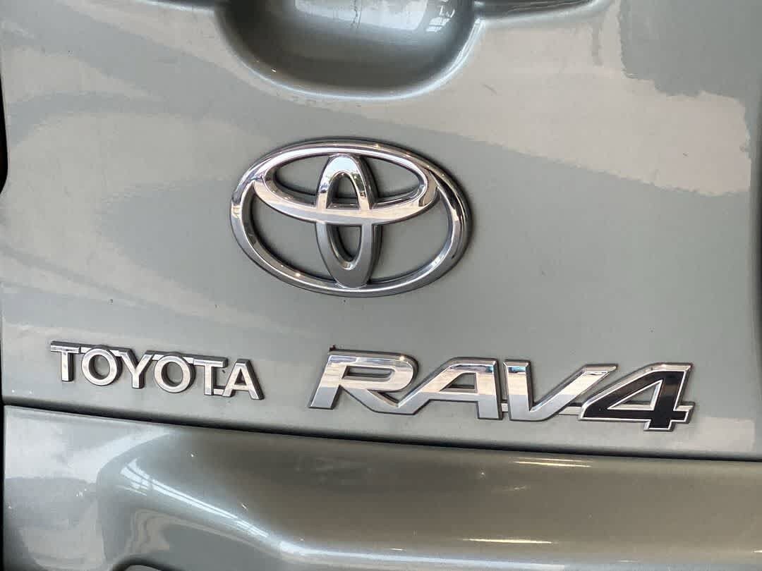Used 2006 Toyota RAV4 4WD image 11