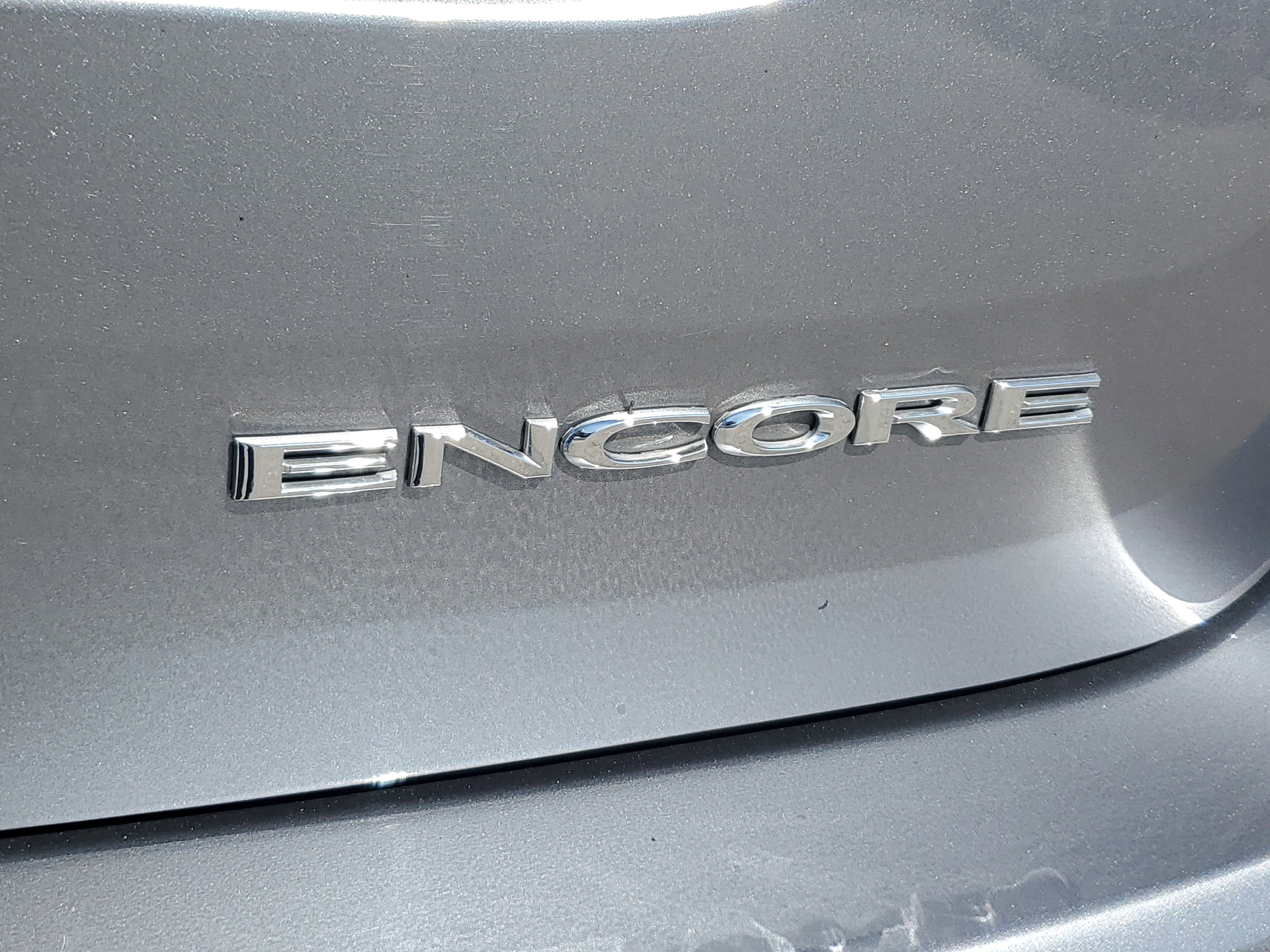 Used 2019 Buick Encore Preferred FWD image 29