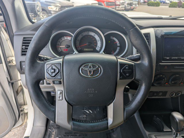 Used 2015 Toyota Tacoma 4x4 Double Cab w/ TRD Off-Road Package image 12