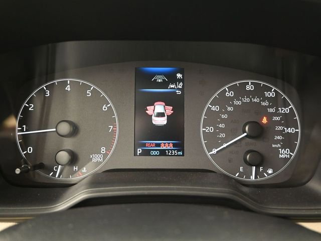 Used 2025 Toyota Corolla LE image 9