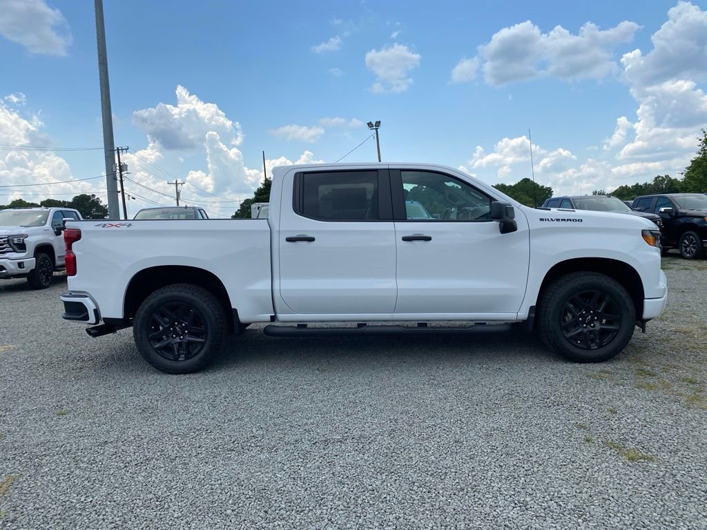 New 2025 Chevrolet Silverado 1500 Custom w/ Turbomax Blackout Package video 2