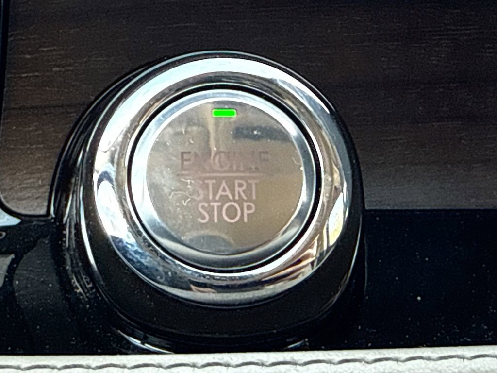 Used 2022 Lincoln Corsair Reserve w/ Equipment Group 201A image 38