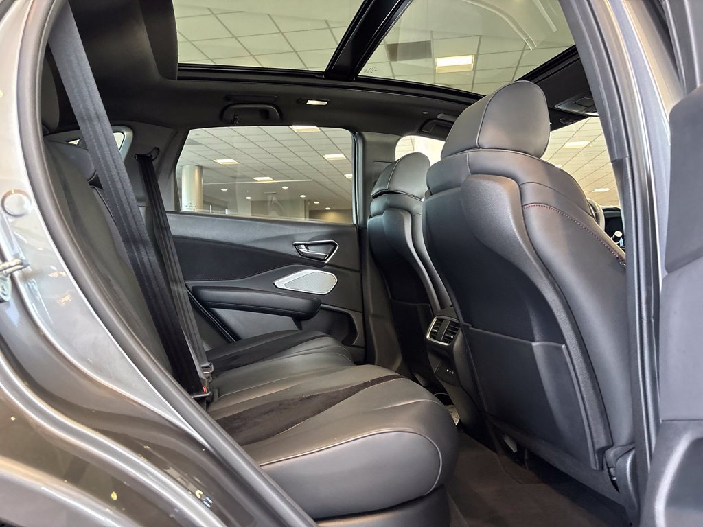 Used 2023 Acura RDX w/ Advance Package FWD image 40