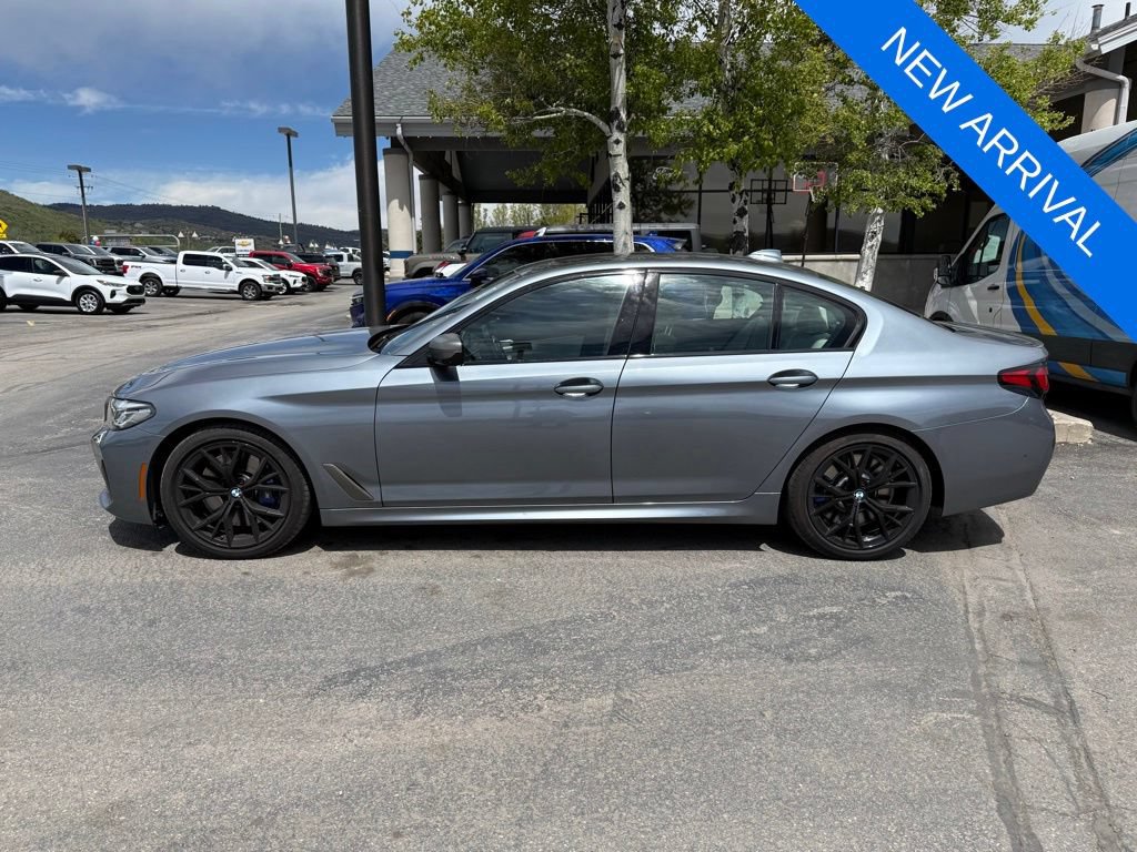 Used 2022 BMW M550i xDrive w/ Executive Package AWD/4WD image 3