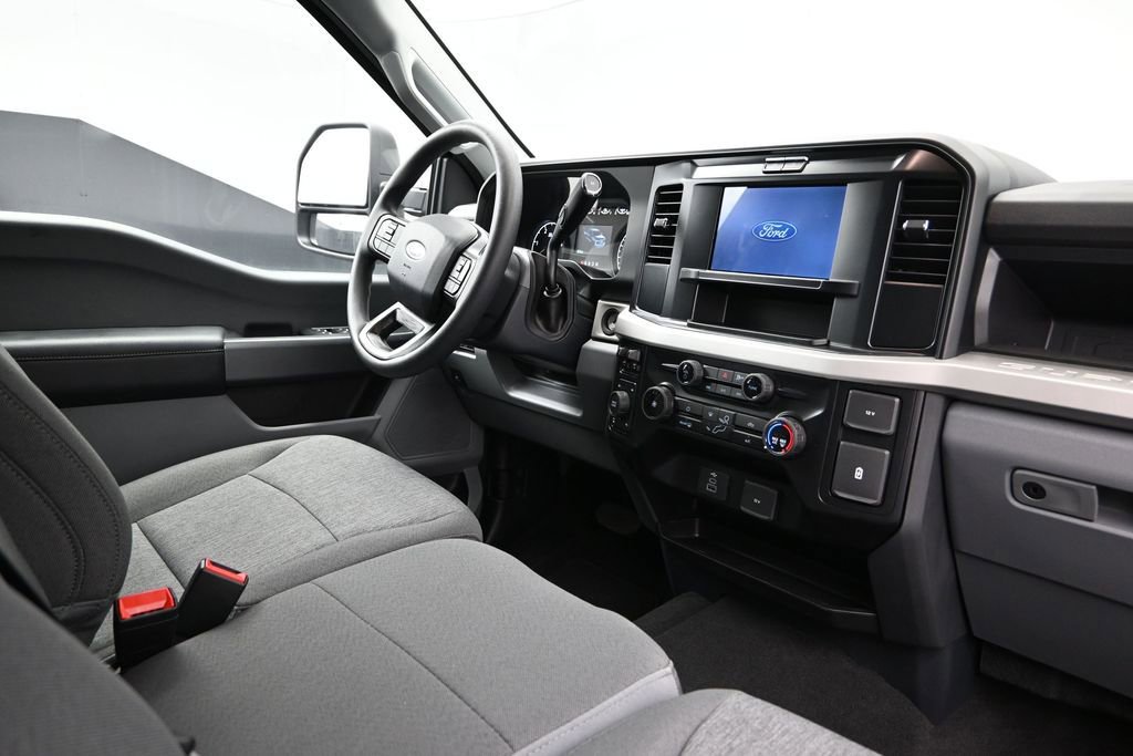New 2026 Ford F350 XL w/ STX Appearance Package AWD/4WD image 11