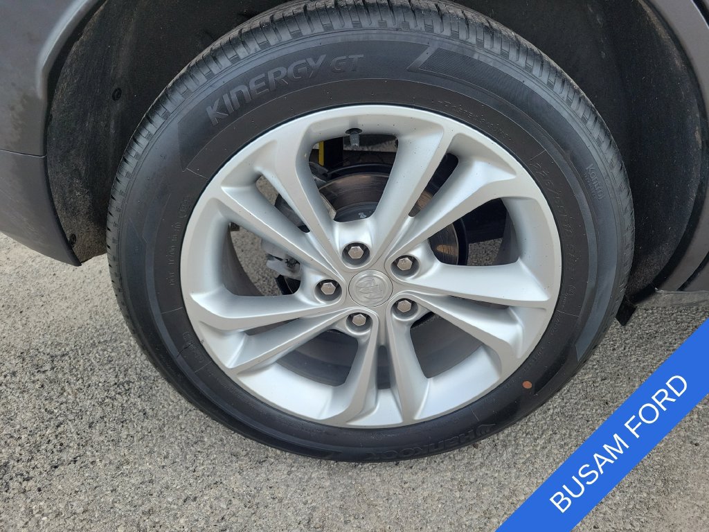 Used 2023 Buick Encore GX Preferred w/ Cold Weather Comfort Package FWD image 15