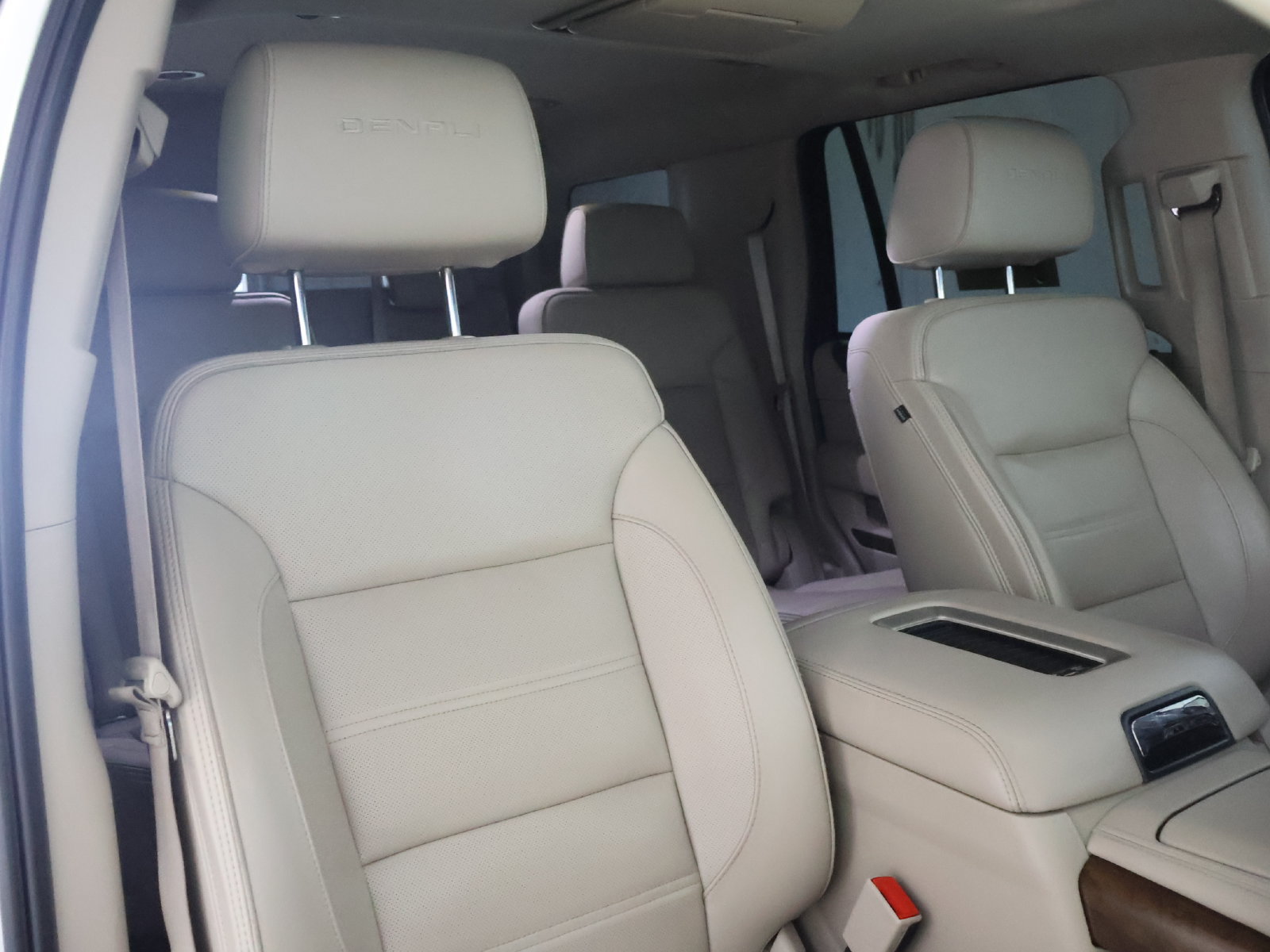 Used 2019 GMC Yukon Denali AWD/4WD image 61