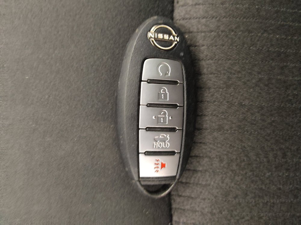 Used 2025 Nissan Altima 2.5 SV FWD image 32