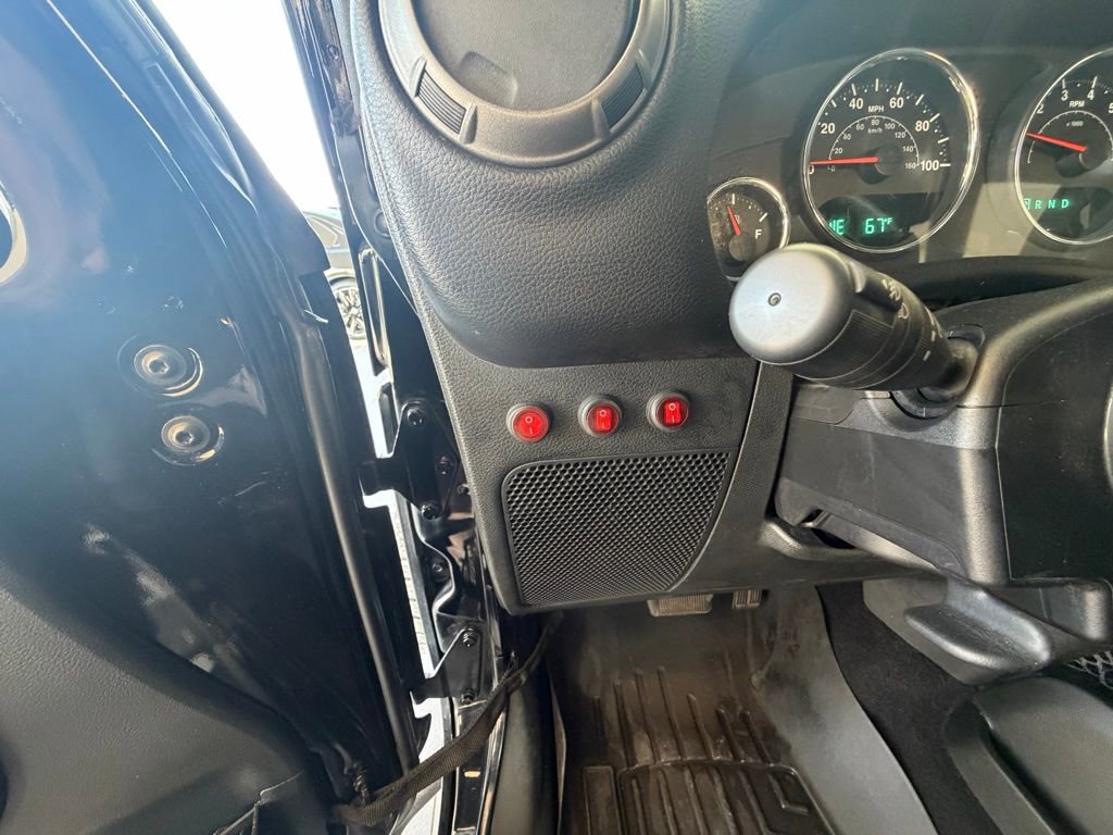 Used 2017 Jeep Wrangler Unlimited Sport image 21