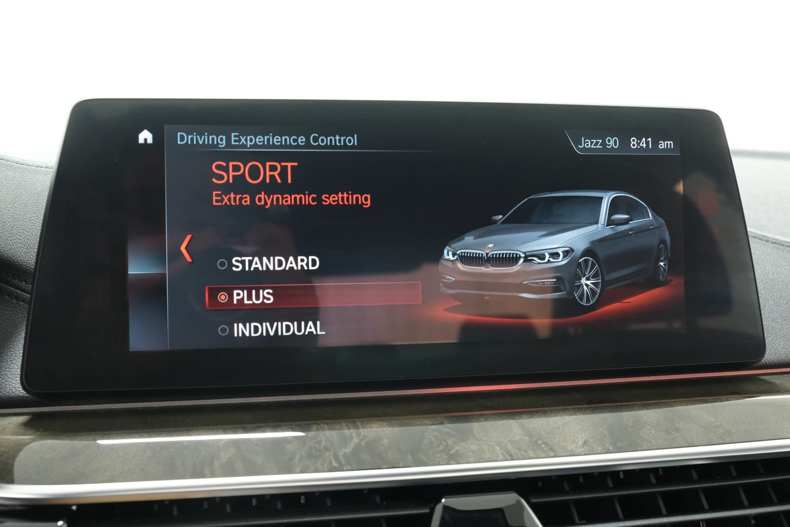 Used 2018 BMW M550i xDrive AWD/4WD image 19