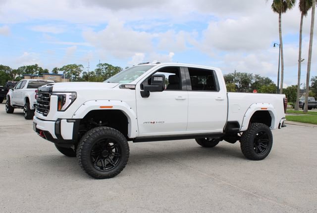 Used 2024 GMC Sierra 2500 AT4 w/ AT4 Premium Plus Package image 5
