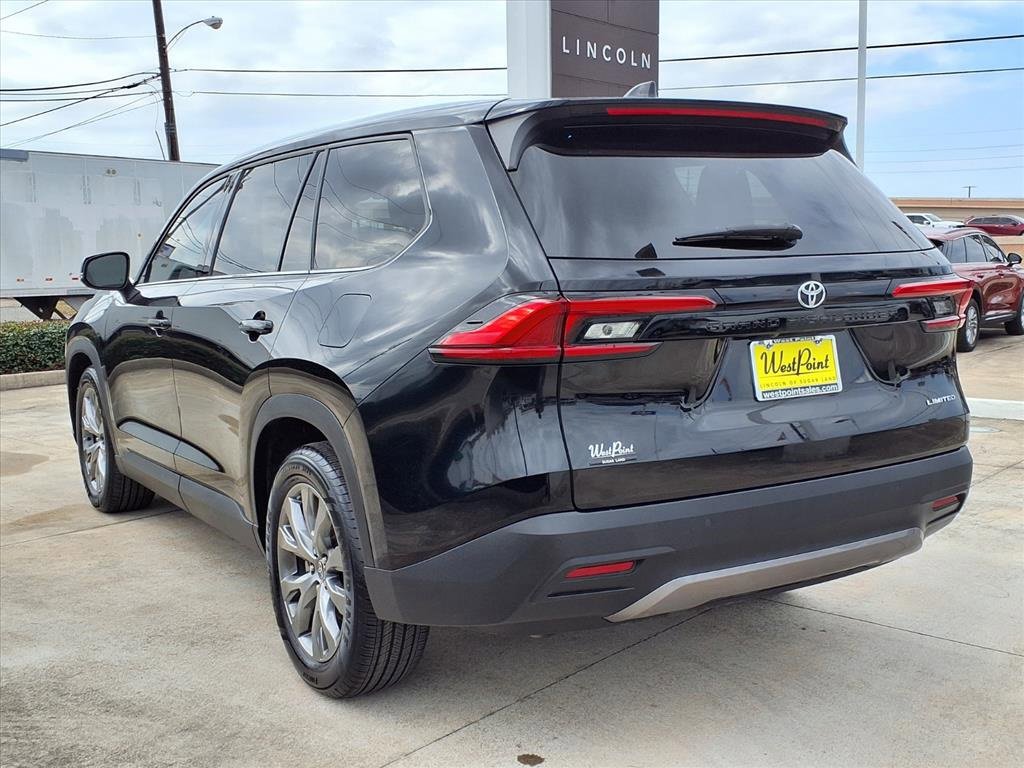 Used 2024 Toyota Grand Highlander Limited image 4