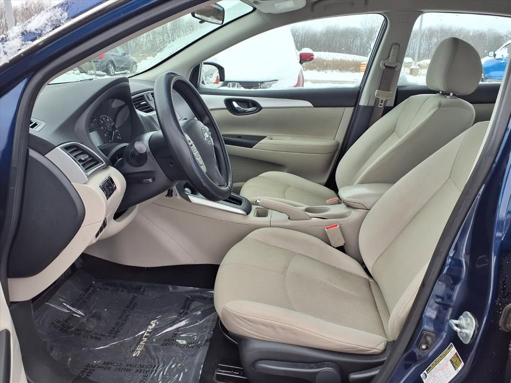 Used 2016 Nissan Sentra S image 18