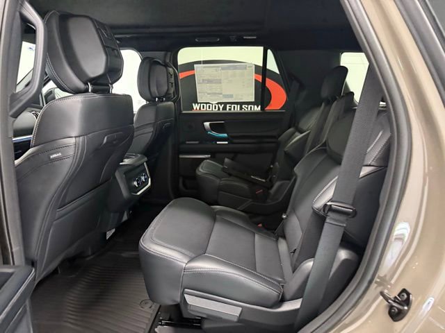 New 2026 Ford Expedition Platinum AWD/4WD image 13