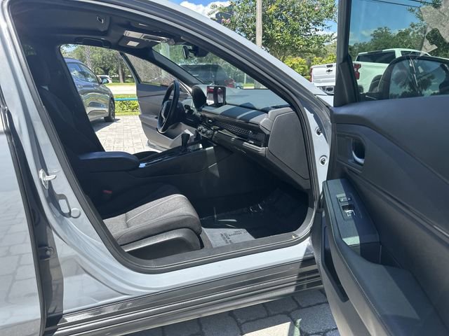 Used 2025 Honda Accord Sport image 29