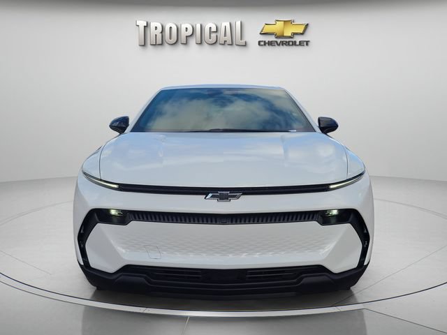 New 2026 Chevrolet Equinox EV LT w/ LPO, Blackout Package FWD image 8