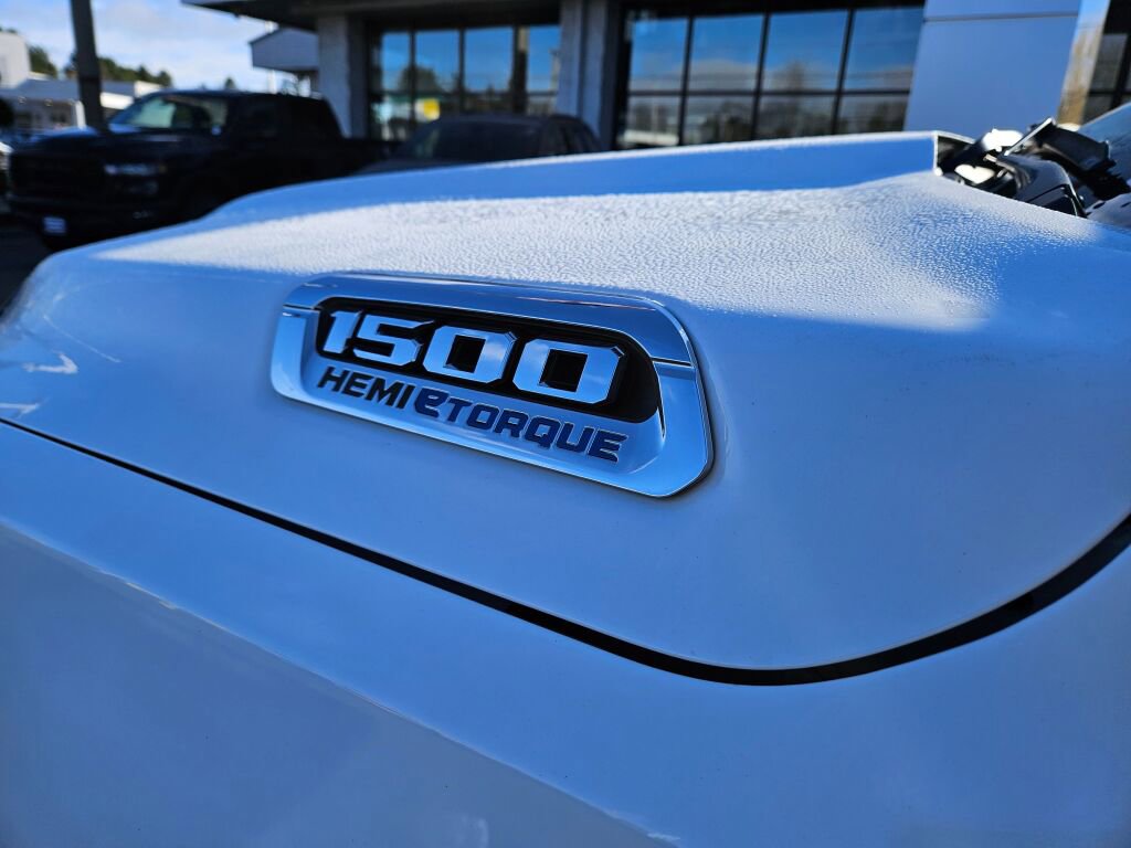 Used 2022 RAM 1500 Limited image 11