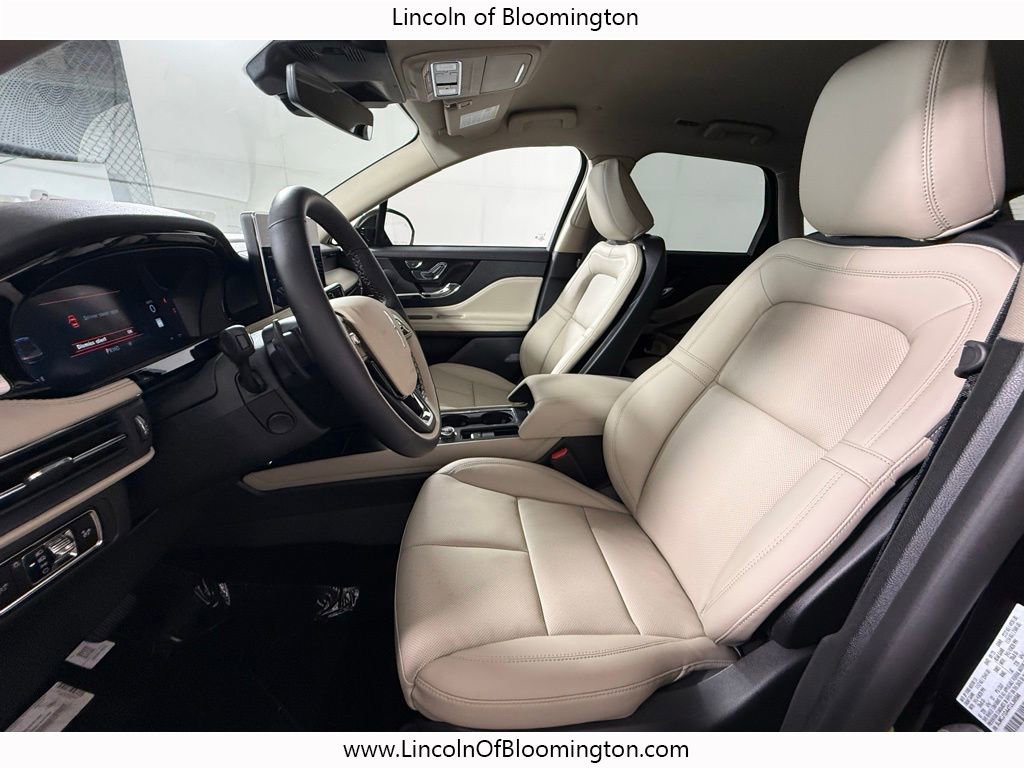 New 2026 Lincoln Corsair Premiere image 41