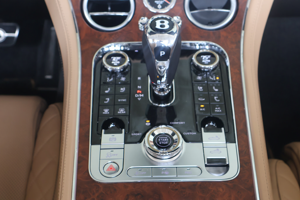 Used 2022 Bentley Continental GT AWD/4WD image 34