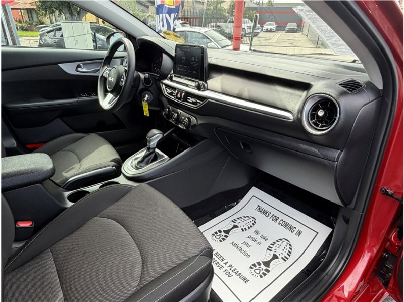 Used 2024 Kia Forte LXS w/ LXS Technology Package image 26