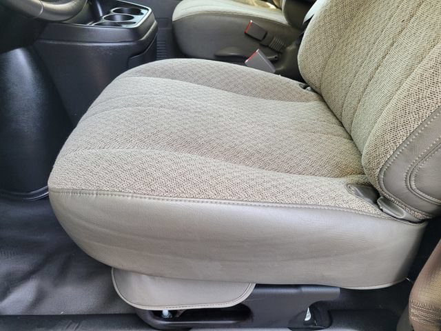 Used 2021 GMC Savana 2500 w/ Driver Convenience Package RWD image 27