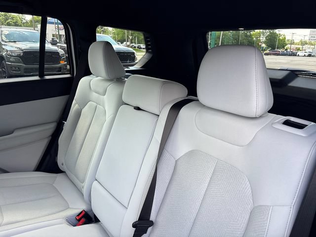 New 2026 Jeep Cherokee Laredo AWD/4WD image 8