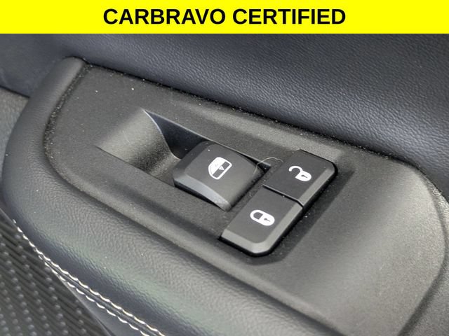 Used 2024 Jeep Grand Cherokee L Altitude RWD image 32