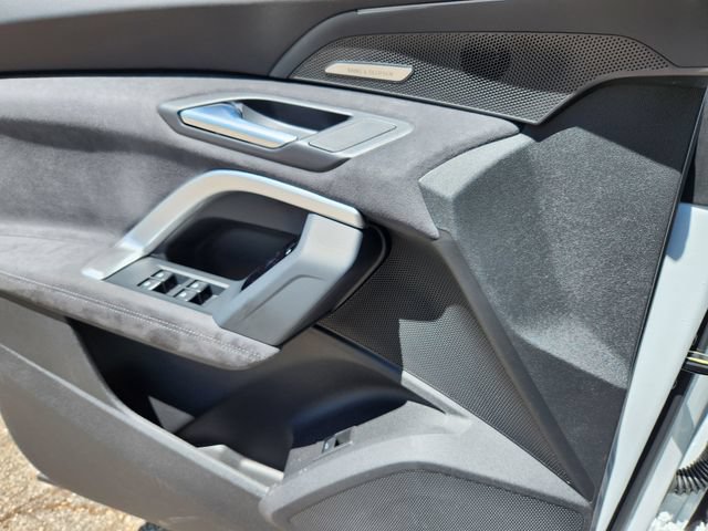 New 2026 Audi SQ5 Premium Plus AWD/4WD image 21