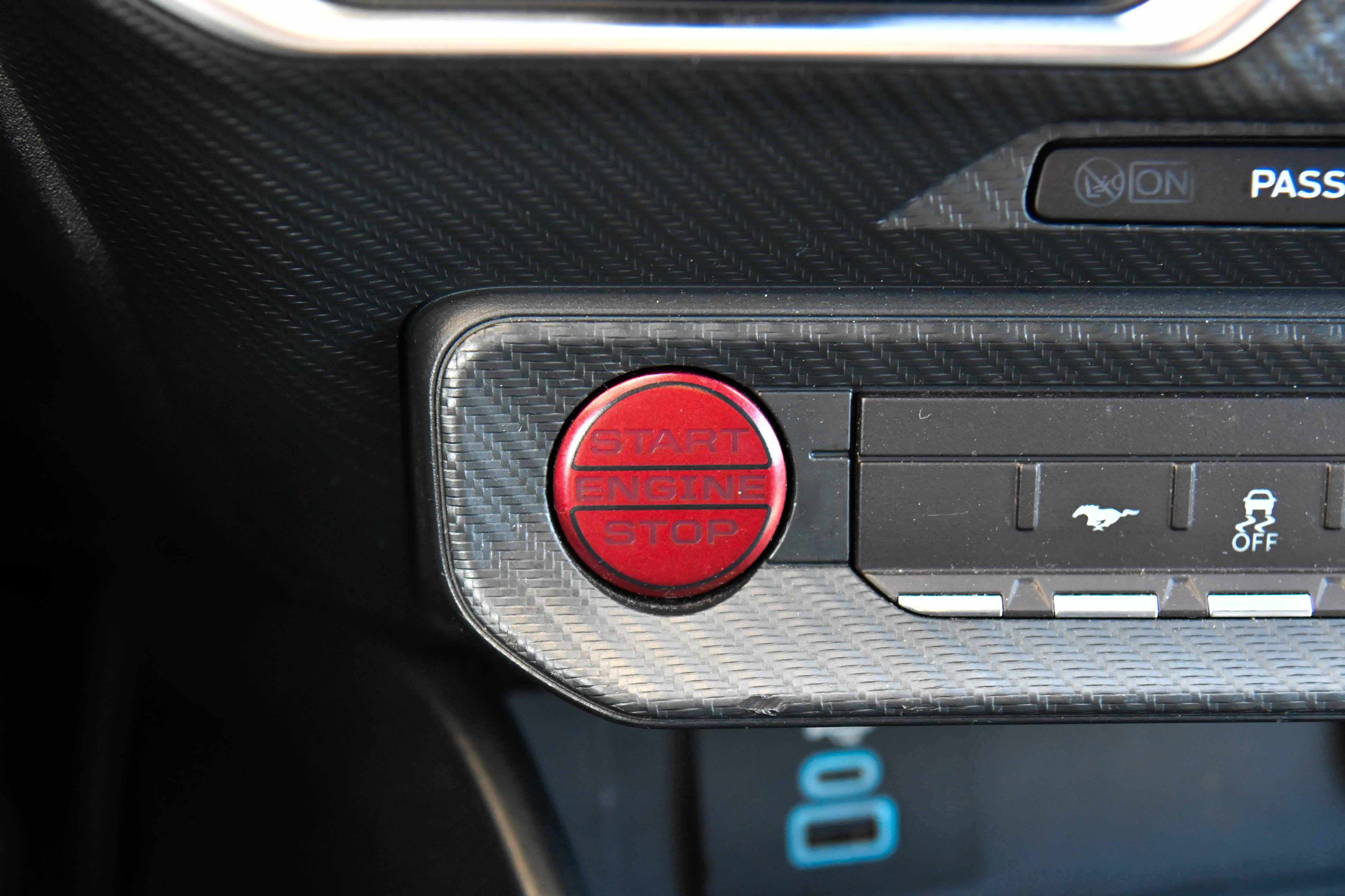 Used 2024 Ford Mustang GT Premium image 28