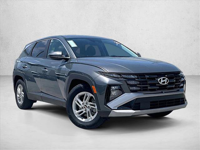 Used 2025 Hyundai Tucson SE FWD image 12
