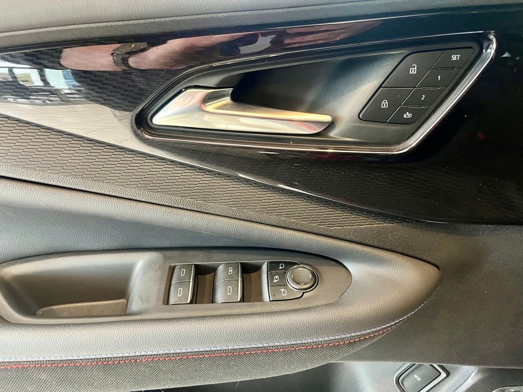 New 2025 Chevrolet Blazer EV RS RWD image 8